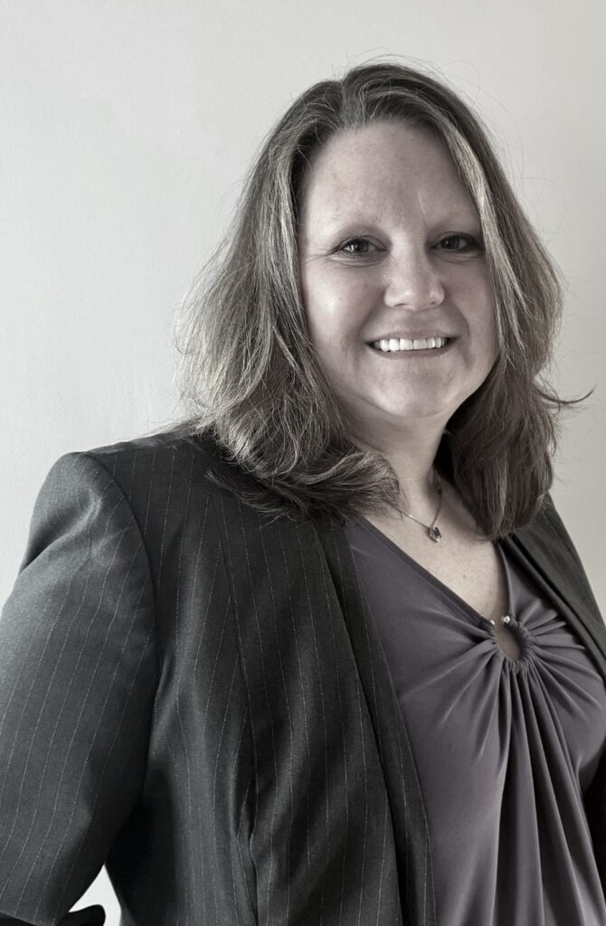 Jennifer L. Heusinkveld